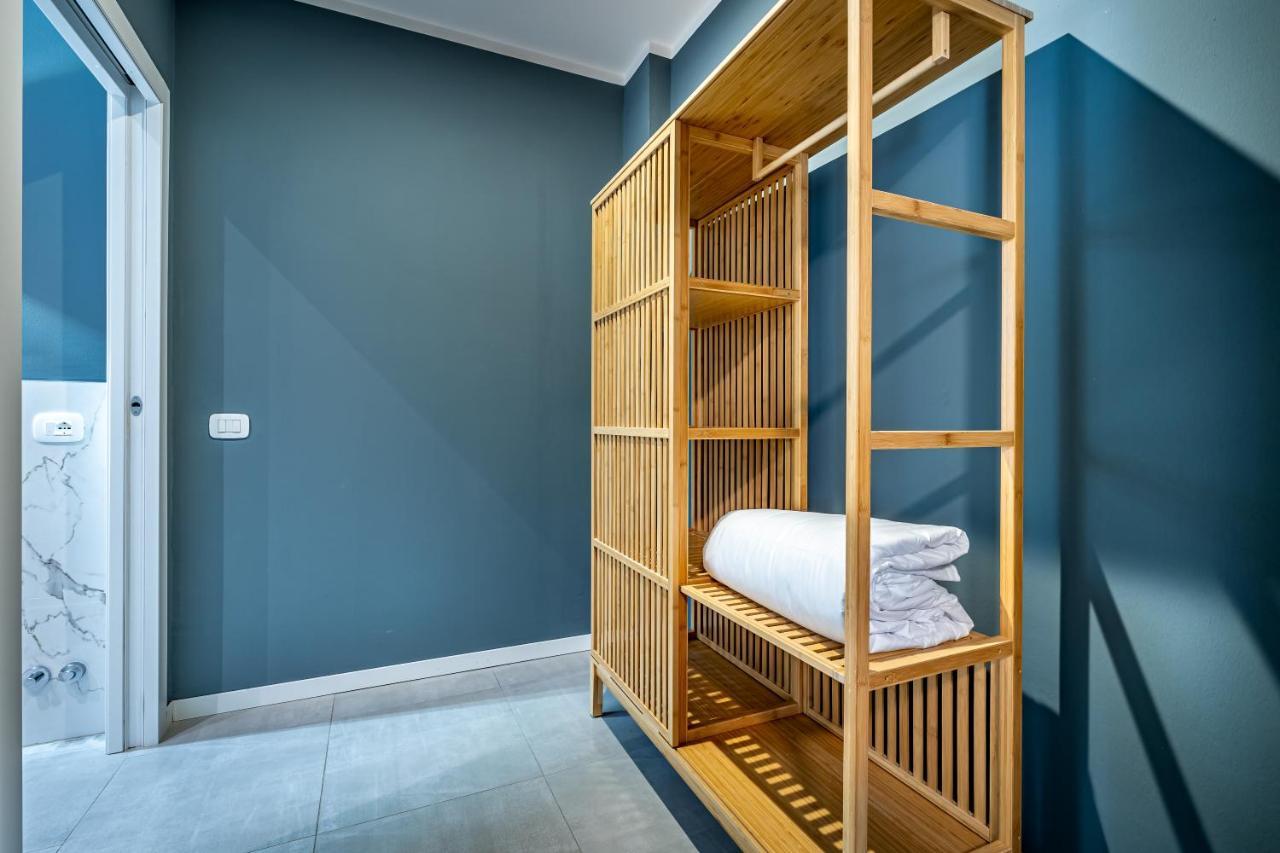 Yid Lamarmora Luxury Contemporary *